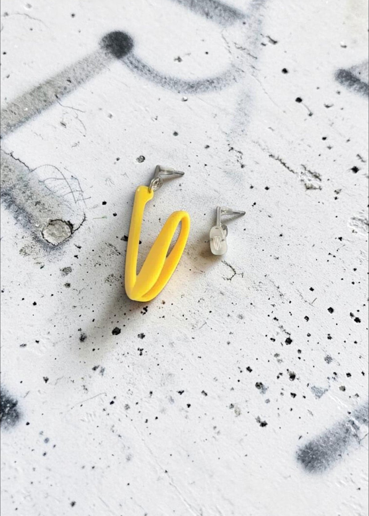 LES BOUCLES TOURBILLON UNIQUE JAUNE