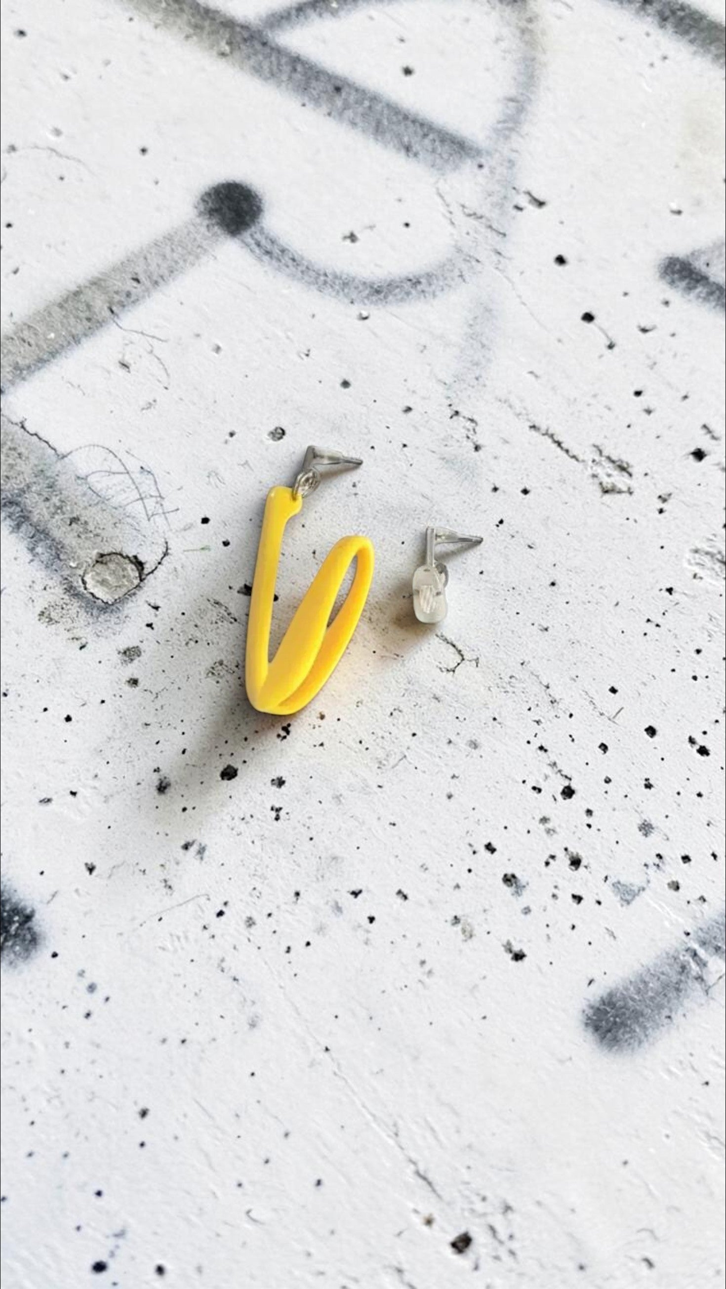 LES BOUCLES TOURBILLON UNIQUE JAUNE